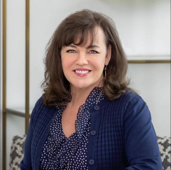 Meet your Posher, Luann - Picture 1 of 1